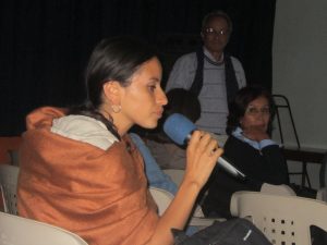 Natalia Morales, Directora del FICFUSA, hace parte del público asistente