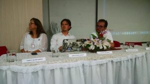 Directora, Cámara de Comercio de Bogotá, sede Fusagasugá y dos panelistas 